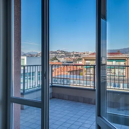 公寓 Orioairport3min-free Park In Street-stunningview 贝尔加莫