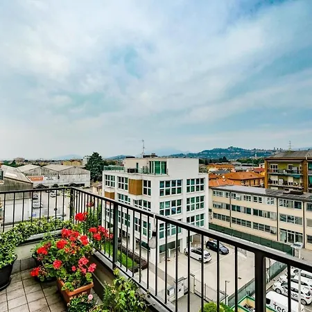 公寓 Orioairport3min-free Park In Street-stunningview 贝尔加莫